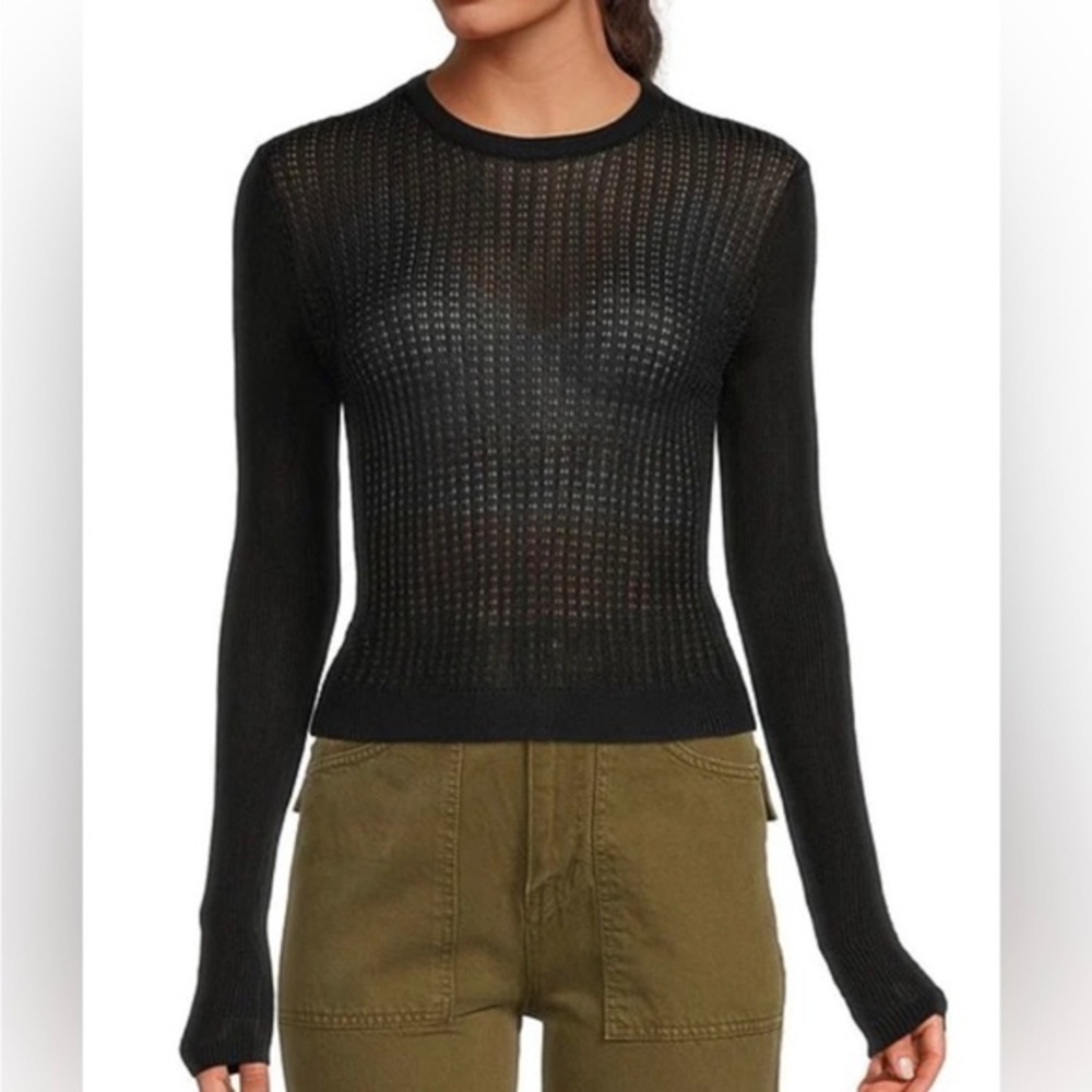 Free People H20 Crew Pullover Shirt Top. NWT. Black. Size Large‎